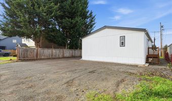 20815 WALNUT St, Aurora, OR 97002