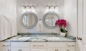 970 HASSETT St, Brookings, OR 97415