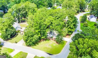 4929 Willow Crk, Woodstock, GA 30188