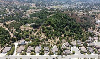 3135 E Valley Pkwy, Escondido, CA 92027