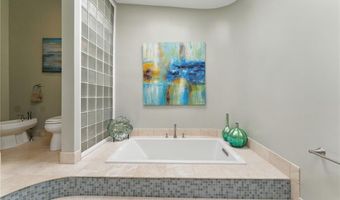 129 Valerie Ct, Cranston, RI 02921