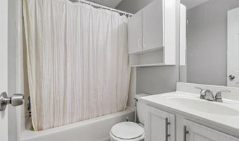 13402 Harpley Ct, Alpharetta, GA 30004