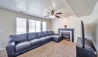 637 W CHASE, Centerville, UT 84014