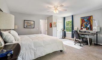 4209 HAWKINS Ln, Barboursville, VA 22923