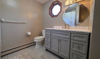 31 Primrose Ln D, North Providence, RI 02904