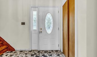 103 Hallberg Ave, Bergenfield, NJ 07621