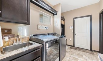 2319 S Vintage Dr, Andover, KS 67002
