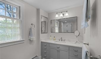 12 Half Mile Rd, Barrington, RI 02806