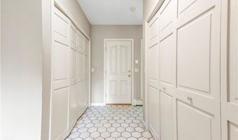 61 Kimberly Ln, Cranston, RI 02921