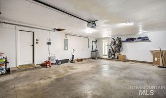 210 Marvin St, Caldwell, ID 83605