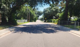 376 Main St, Biloxi, MS 39530