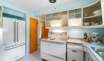8389 Arborcrest Dr, Amberley, OH 45236