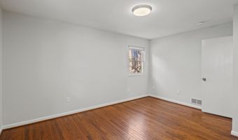 100 OAK Dr, Annapolis, MD 21403