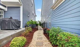 1276 Gloriosa St, Apex, NC 27523