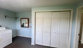 167 Country Club Ln, Amsterdam, NY 12070