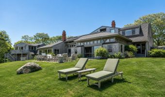 19 Locust Ln, Aquinnah, MA 02535