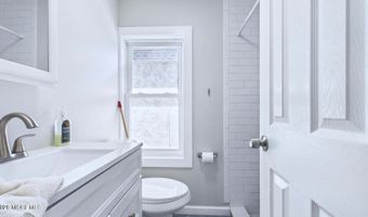 4 N Brighton Ave, Atlantic City, NJ 08401