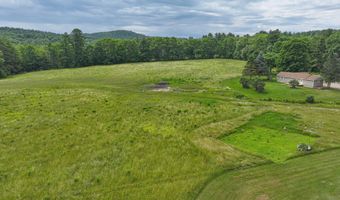 34 Cricket Ln, Sebago, ME 04029
