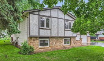211 Mckinley St, Anoka, MN 55303