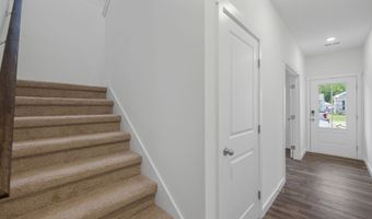 10746 Upland Dr, Apison, TN 37302