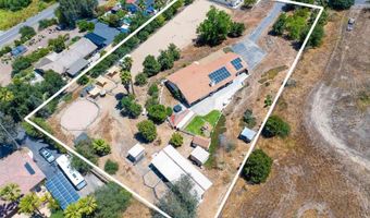 2605 Kauana Loa Dr, Escondido, CA 92029
