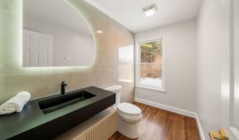 99 Corn Rd, Bolton, MA 01740