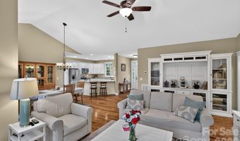 14 Wood Path Ln, Arden, NC 28704