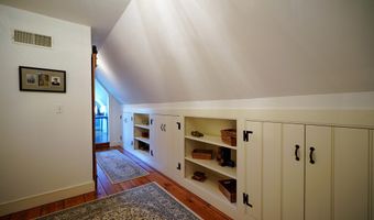 32 SHIPCARPENTER Sq, Lewes, DE 19958