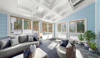 79 Bayberry Ln, Barnstable, MA 02630