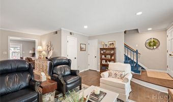 18 S Stratford Dr, Athens, GA 30605