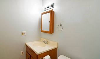 93 Lyall Hill Dr, Alderson, WV 24910