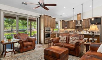 19553 Hidden Glen Rd, Alpine, CA 91901