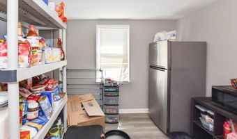 3 MARKET St, Aberdeen, MD 21001
