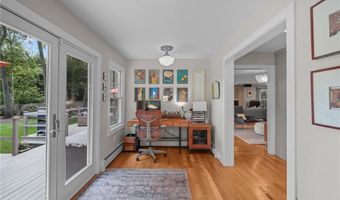 12 Half Mile Rd, Barrington, RI 02806