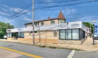 591 Main St, East Greenwich, RI 02818