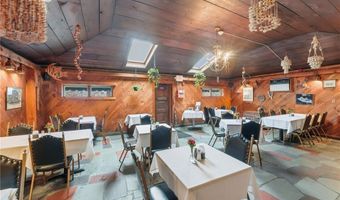 170 Franklin St, Bristol, RI 02809