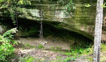 29 Left Fork Bear Track Rd, Beattyville, KY 41311