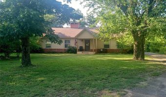 955 Jefferson St E, Sulphur Springs, TX 75482