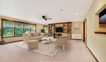 1915 Winding Ridge Ave, Indianapolis, IN 46217