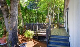 14849 S APPLETON Dr 161, Oregon City, OR 97045