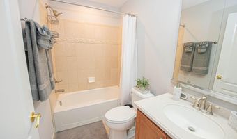 12133 LANDINGS Blvd, Berlin, MD 21811