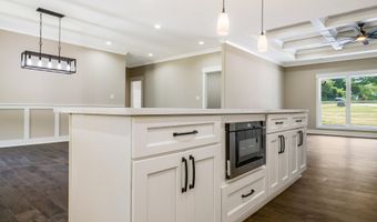 1034 N Linden Dr, Alcoa, TN 37701