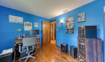 191 Glendale Dr, Bristol, CT 06010
