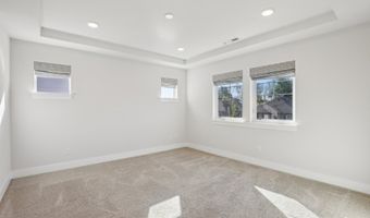 18315 SW SILVERTIP St, Beaverton, OR 97007