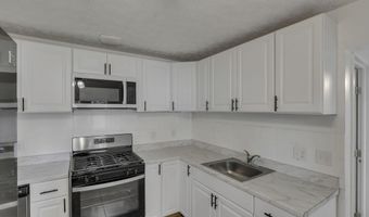 1752 S Hamilton Rd, Columbus, OH 43227