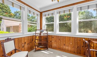 145 Bay Ave, Apalachicola, FL 32320