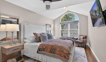 623 N 5th Ave, Ann Arbor, MI 48104