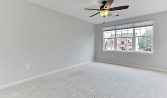 43820 LAUREL RIDGE Dr, Ashburn, VA 20147
