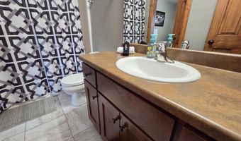 290 240Th Ave 48, Arnolds Park, IA 51331