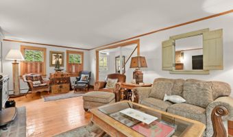 47 Hollow Tree Ridge Rd, Darien, CT 06820